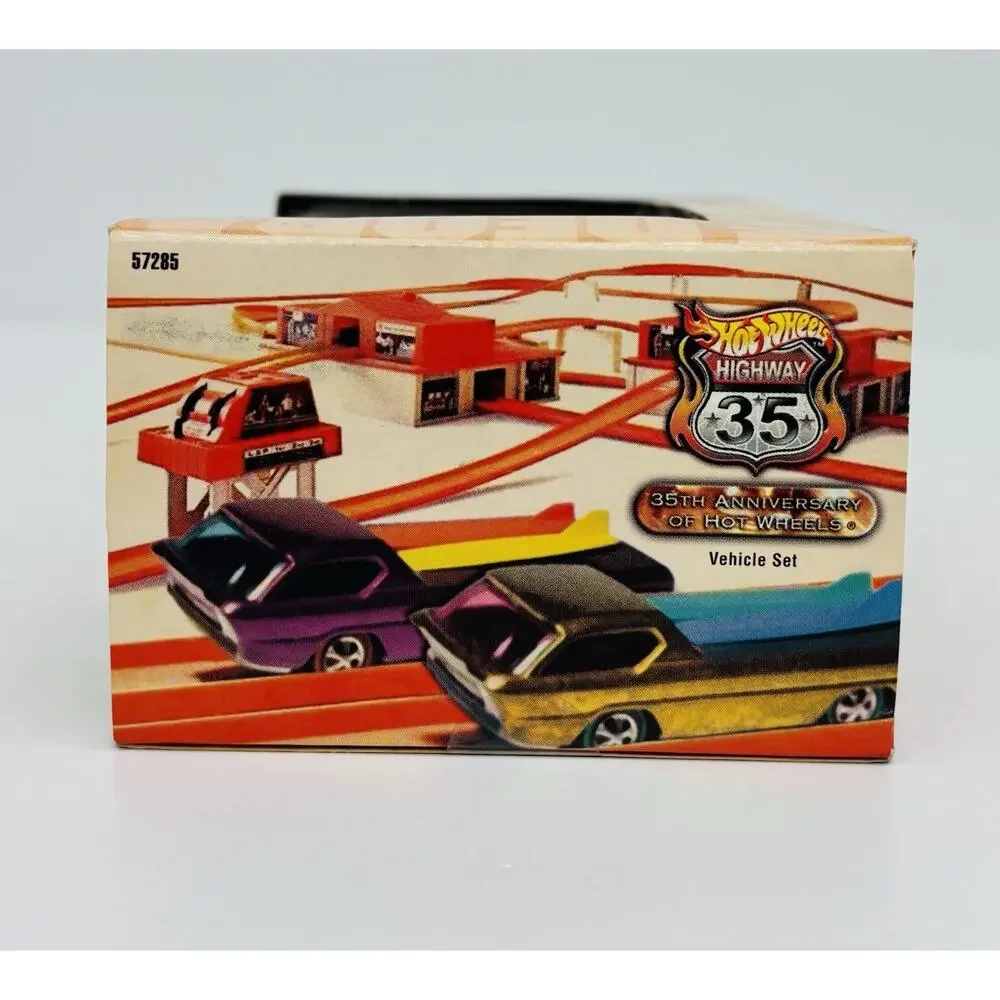Hot Wheels 35th Anniversary Deora & Deora II Vehicle Set 57285 Sealed